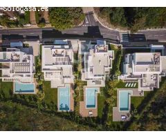 Villas contemporáneas con 5 dormitorios en El Paraíso, Benahavís