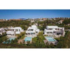Exclusiva colección de 9 villas de lujo en la Nueva Milla de Oro, Estepona