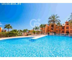 Apartamento con Jardín Privado en Gazules del Sol, Benahavís