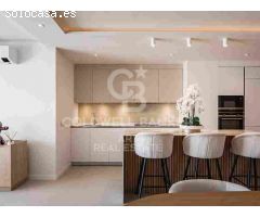 Apartamento cerca de todo en La Maestranza, Nueva Andalucía