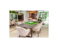 Apartamento elegante con jardín y terraza en Lomas del Marbella Club, Marbella
