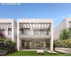 Increíbles villas con 3 y 4 dormitorios a pocos metros de la playa en Marbella
