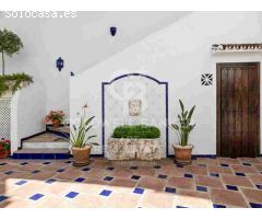 Encantadora y espaciosa adosada cerca de Puerto Banús