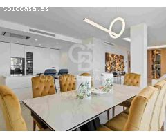 Excepcional apartamento de 7 dormitorios en Nine Lions, Nueva Andalucía,