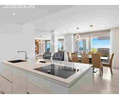 Excepcional apartamento de 7 dormitorios en Nine Lions, Nueva Andalucía,