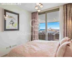 Excepcional apartamento de 7 dormitorios en Nine Lions, Nueva Andalucía,