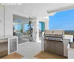 Excepcional apartamento de 7 dormitorios en Nine Lions, Nueva Andalucía,
