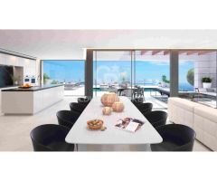 Villas modernas con 4-5 dormitorios con vistas al mar en Málaga Este