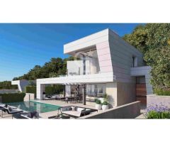 Villas modernas con 4-5 dormitorios con vistas al mar en Málaga Este