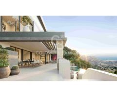 Villas modernas con 4-5 dormitorios con vistas al mar en Málaga Este