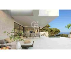 Villas modernas con 4-5 dormitorios con vistas al mar en Málaga Este