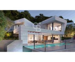 Villas modernas con 4-5 dormitorios con vistas al mar en Málaga Este