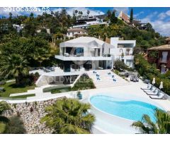 Villa moderna de lujo con vistas al mar en La Quinta, Benahavís