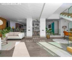 Elegante villa moderna con casa de invitados en el prime Nueva Andalucía,