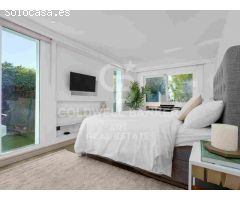 Elegante villa moderna con casa de invitados en el prime Nueva Andalucía,