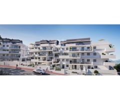 Áticos y apartamentos de 2 y 3 dormitorios en Manilva