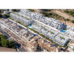Apartamentos y áticos de 2 y 3 dormitorios en Benalmádena