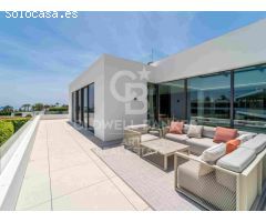 Villa mediterránea moderna en el corazón de la Milla de Oro de Marbella
