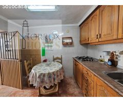 Amplia Casa de Pueblo en Torrox