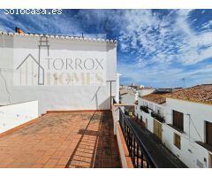 Amplia Casa de Pueblo en Torrox