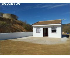 COQUETA CASA DE CAMPO