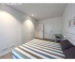 ALQUILER DE TEMPORADA DE FANTASTICO PISO CON JARDÍN EN SALOU