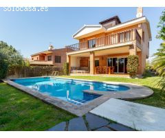 Casa con piscina y jardín en Vilafortuny