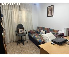 VIVIENDA EN VENTA EN EL CENTRO DE LA POBLACIÓN