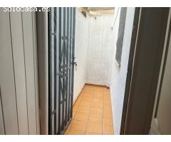 VIVIENDA EN VENTA EN EL CENTRO DE LA POBLACIÓN