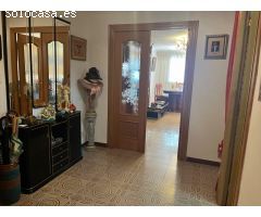 VIVIENDA EN VENTA EN EL CENTRO DE LA POBLACIÓN