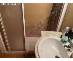 VIVIENDA EN VENTA EN EL CENTRO DE LA POBLACIÓN