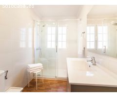 Exclusiva Villa en Palmanova con Licencia de Alquiler Turístico