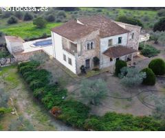 Can Corem: Exclusiva Finca Mediterránea en El Palmer, un Paraíso en Mallorca