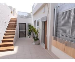 Casa especial con mucho potencial, a solo 1 minuto de la playa
