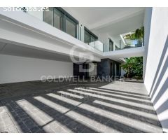 Villas de Lujo en Urbanización Montroyal Finestrat -ROMA 15-