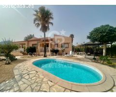 Chalet amplio en L´Alfas del Pi