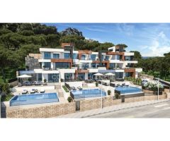Villa duplex en primera línea de playa con piscina