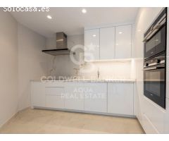 Villa duplex en primera línea de playa con piscina