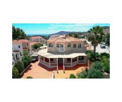 Encantador Chalet estilo mediterráneo