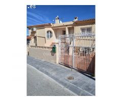 Encantador Chalet estilo mediterráneo