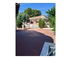 Encantador Chalet estilo mediterráneo