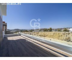 Villa independiente con piscina