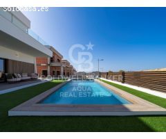 Villa independiente con piscina
