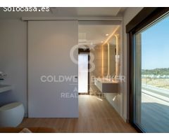 Villa independiente con piscina