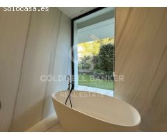 Casa o Chalet independiente en venta en zona de Mascarat, Altea