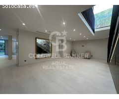 Casa o Chalet independiente en venta en zona de Mascarat, Altea