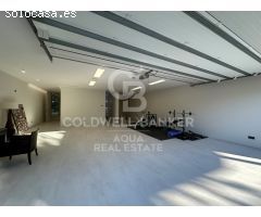Casa o Chalet independiente en venta en zona de Mascarat, Altea