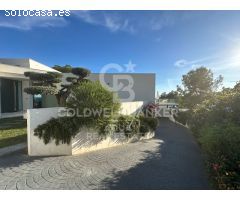 Casa o Chalet independiente en venta en zona de Mascarat, Altea