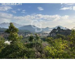 Fica en Callosa D´en Sarria