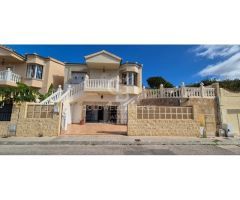 Chalet en La Nucia independiente